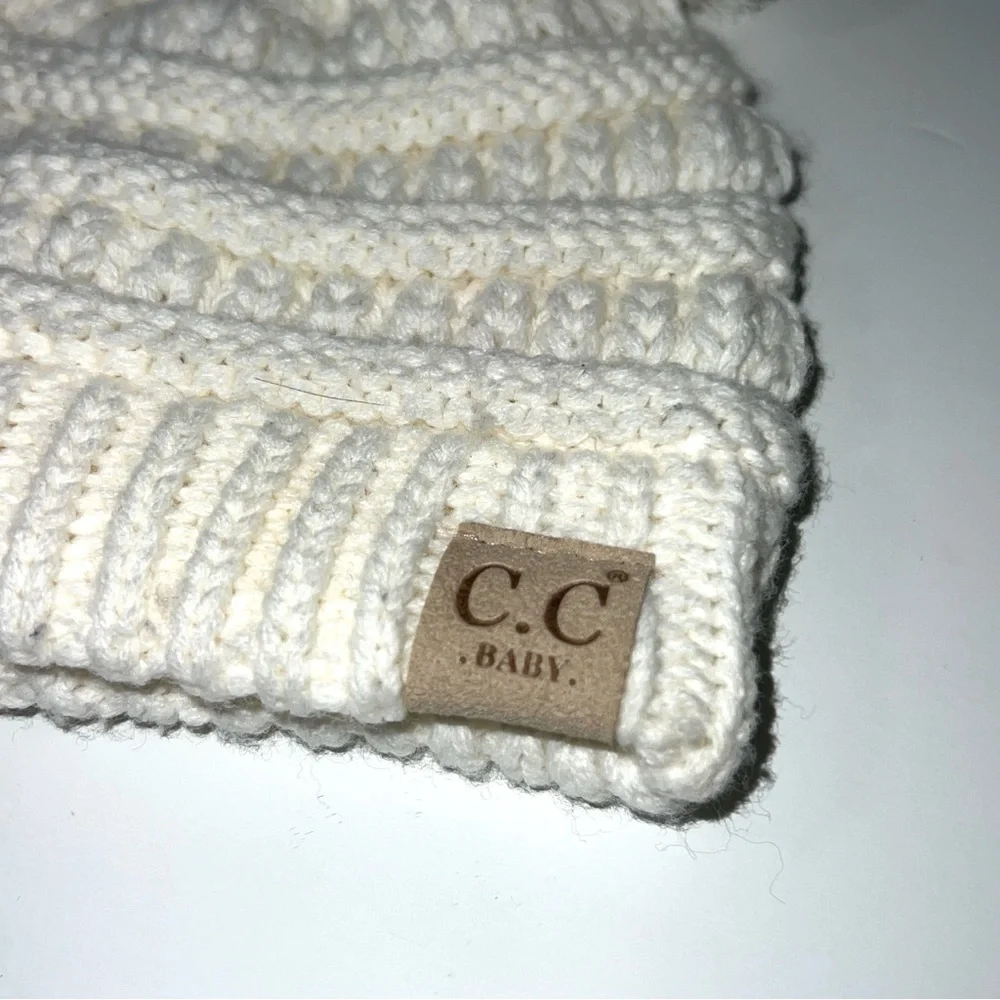 CC KIDS DOUBLE POM KIDS TODDLER‎ AND UP WINTER BEANIES